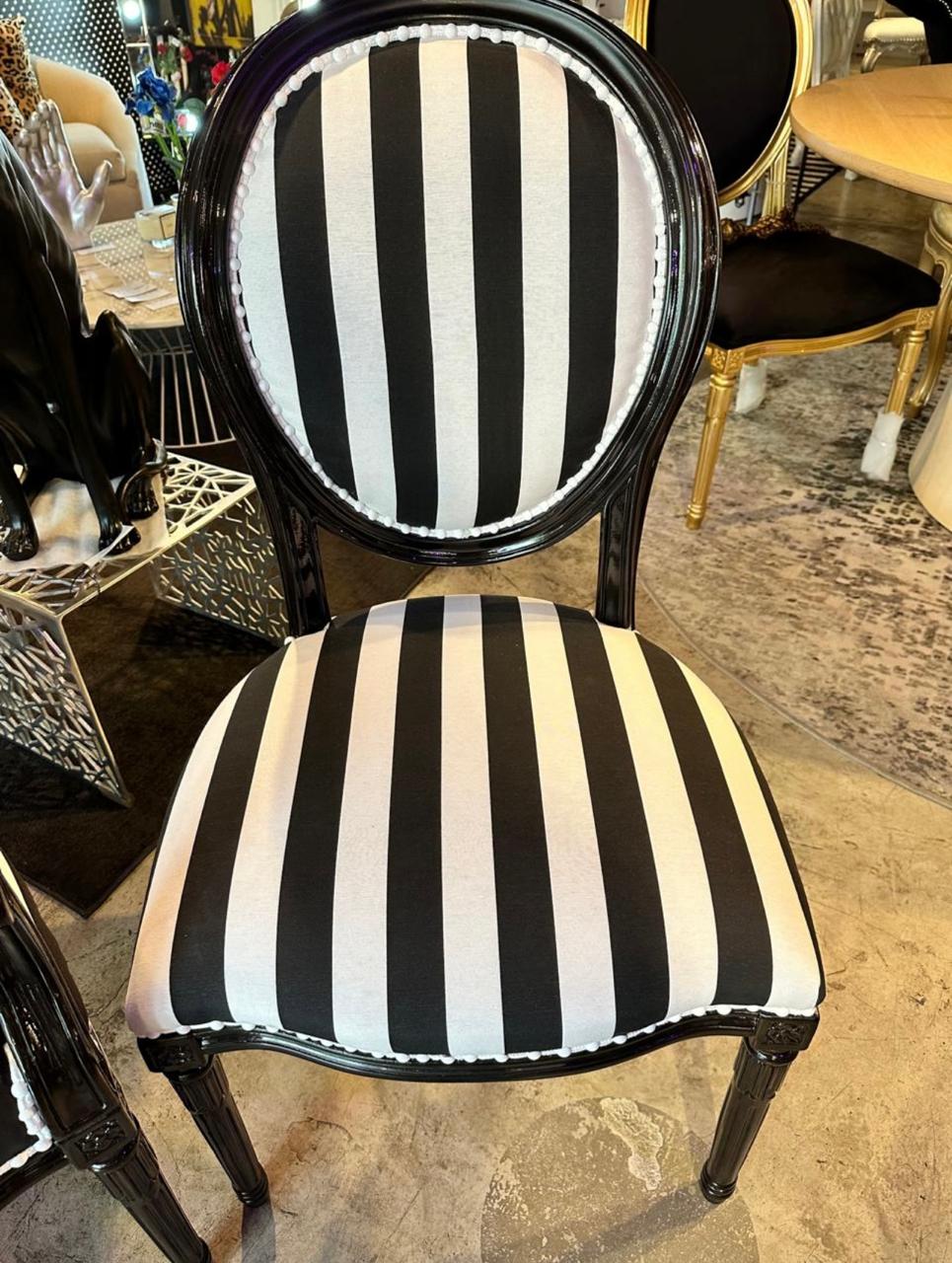 Silla redonda sin brazos (acabado brillo)